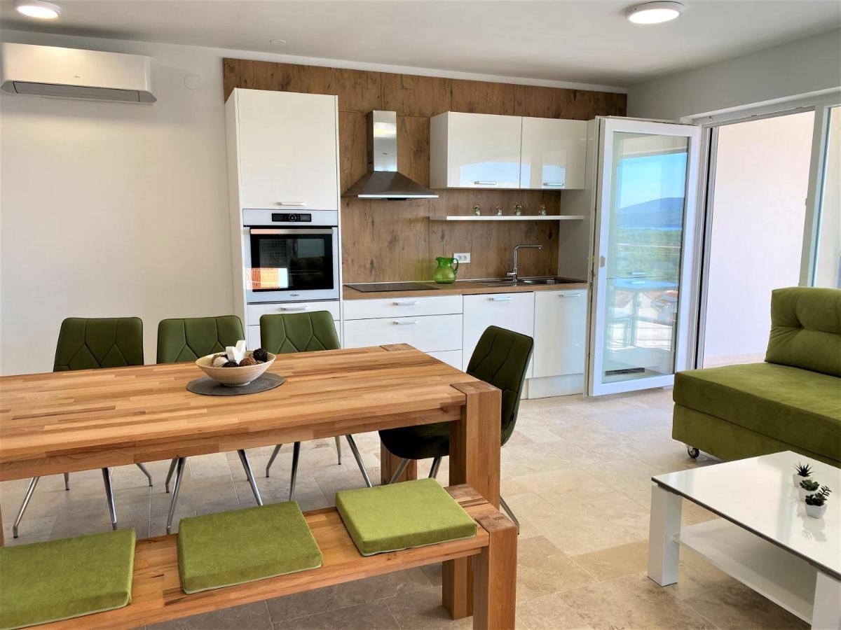 Villa M - Your Business & Holiday Apartment In Šibenik Eksteriør bilde