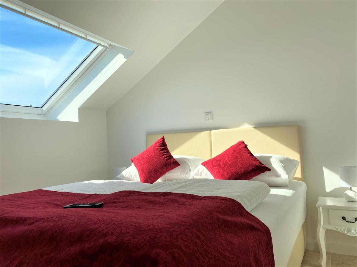Villa M - Your Business & Holiday Apartment In Šibenik Eksteriør bilde