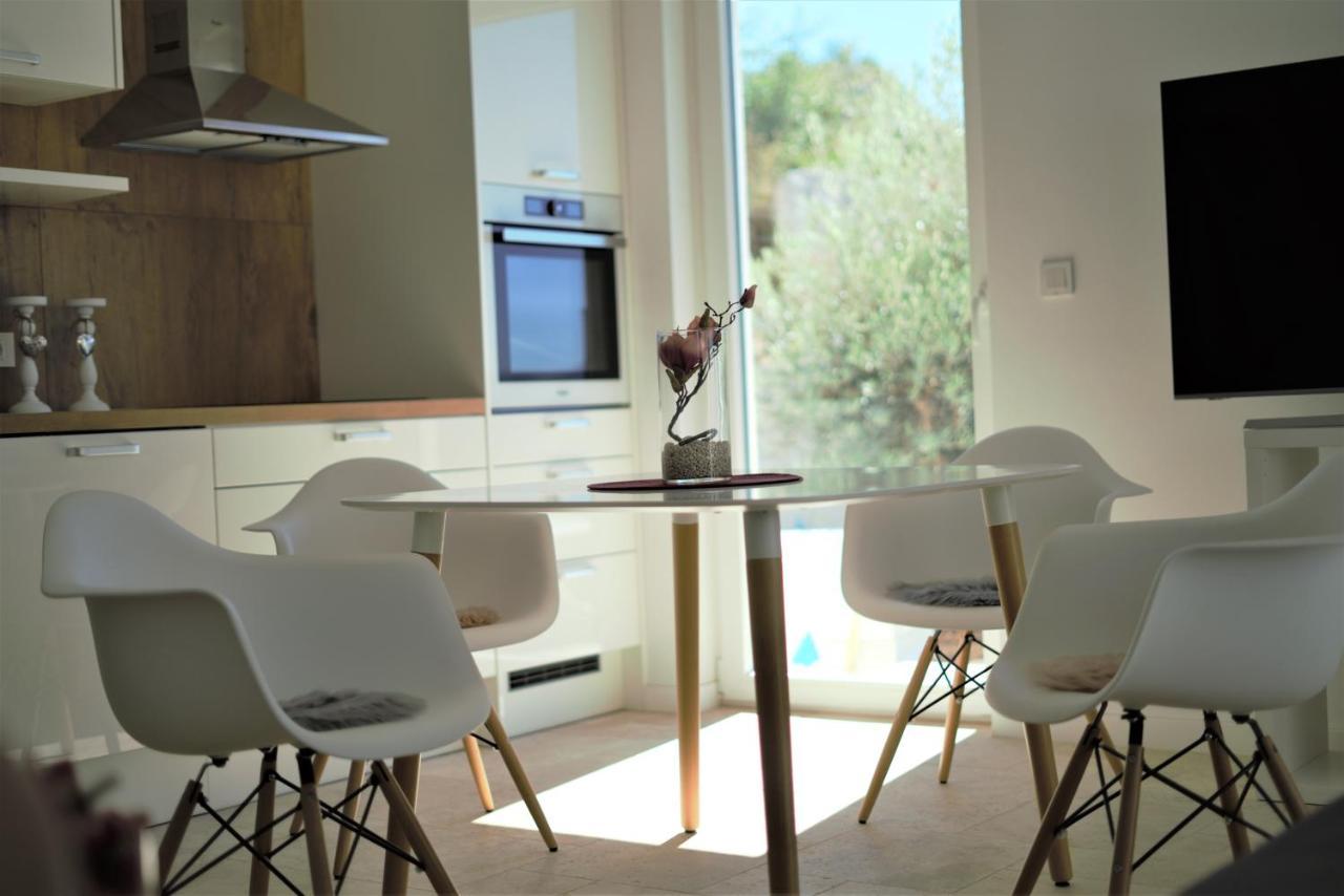 Villa M - Your Business & Holiday Apartment In Šibenik Eksteriør bilde