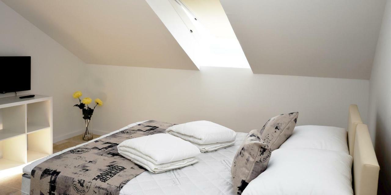 Villa M - Your Business & Holiday Apartment In Šibenik Eksteriør bilde